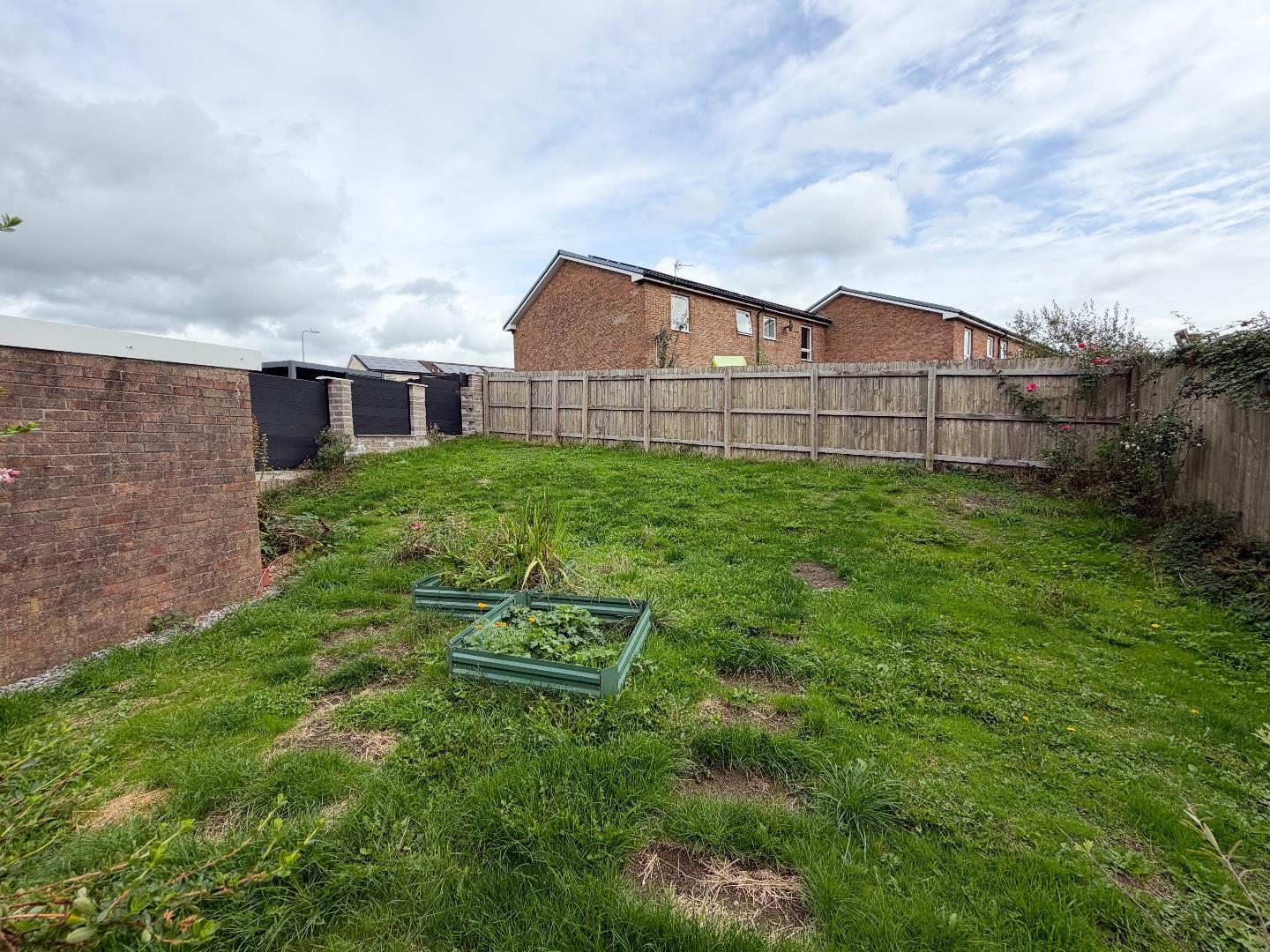 Maes Talcen, Bridgend, Bridgend County Borough, CF31 2LQ